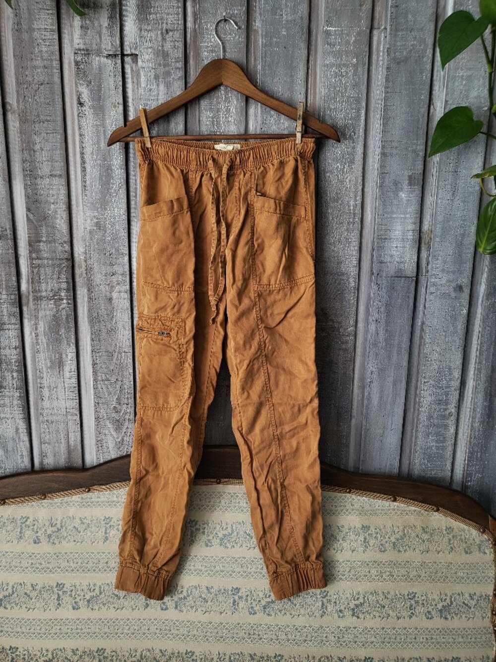 Nicole Miller Cargo Joggers